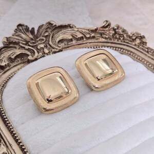 Vintage Monet Gold Tone clip on earrings, statement squares